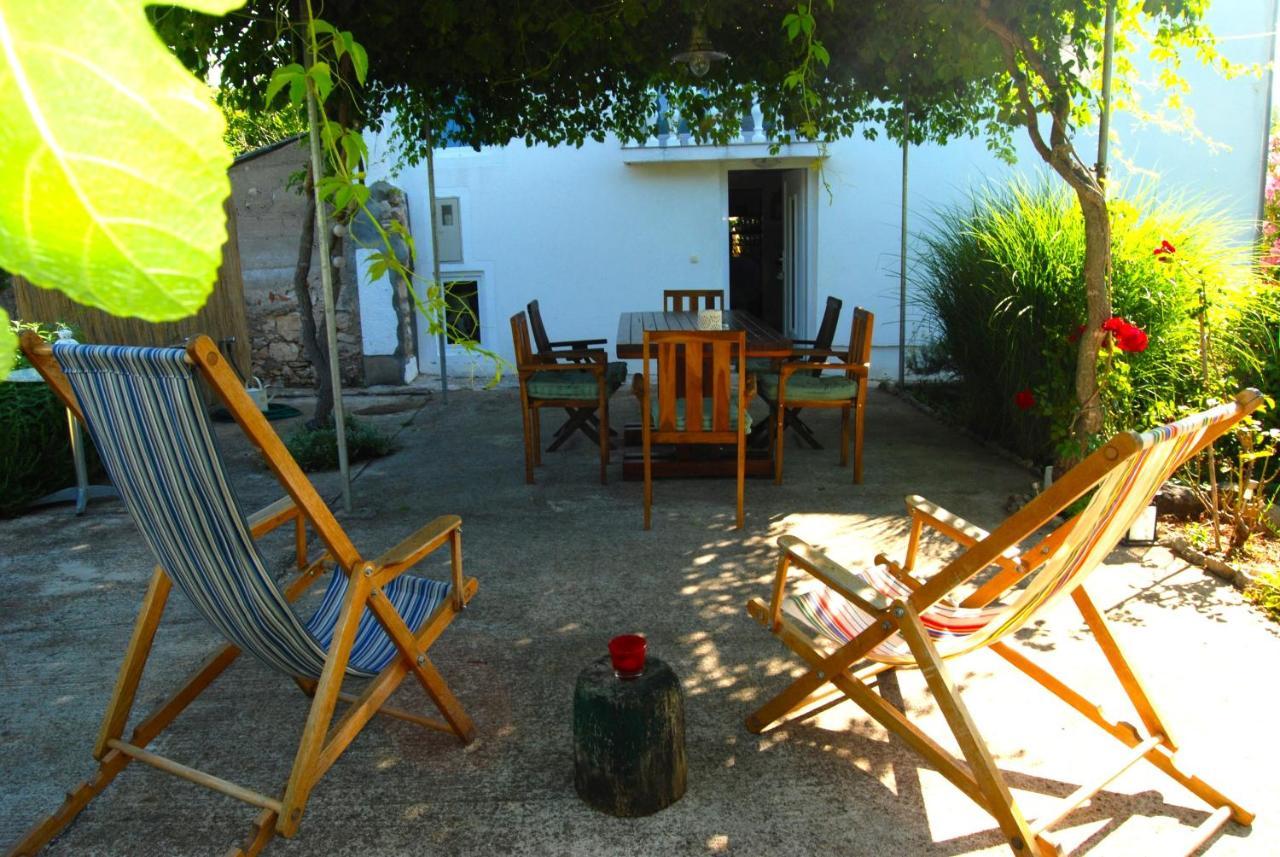 Rustic Holiday Home Miketa Lukoran Extérieur photo