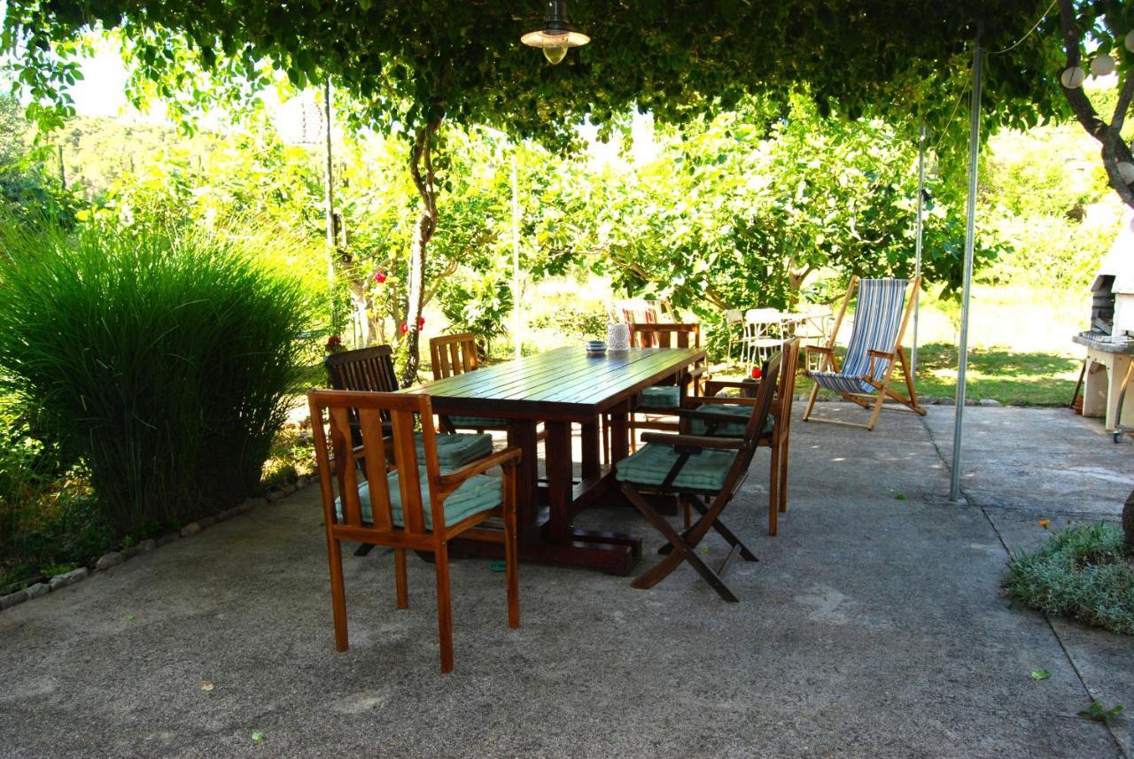 Rustic Holiday Home Miketa Lukoran Extérieur photo