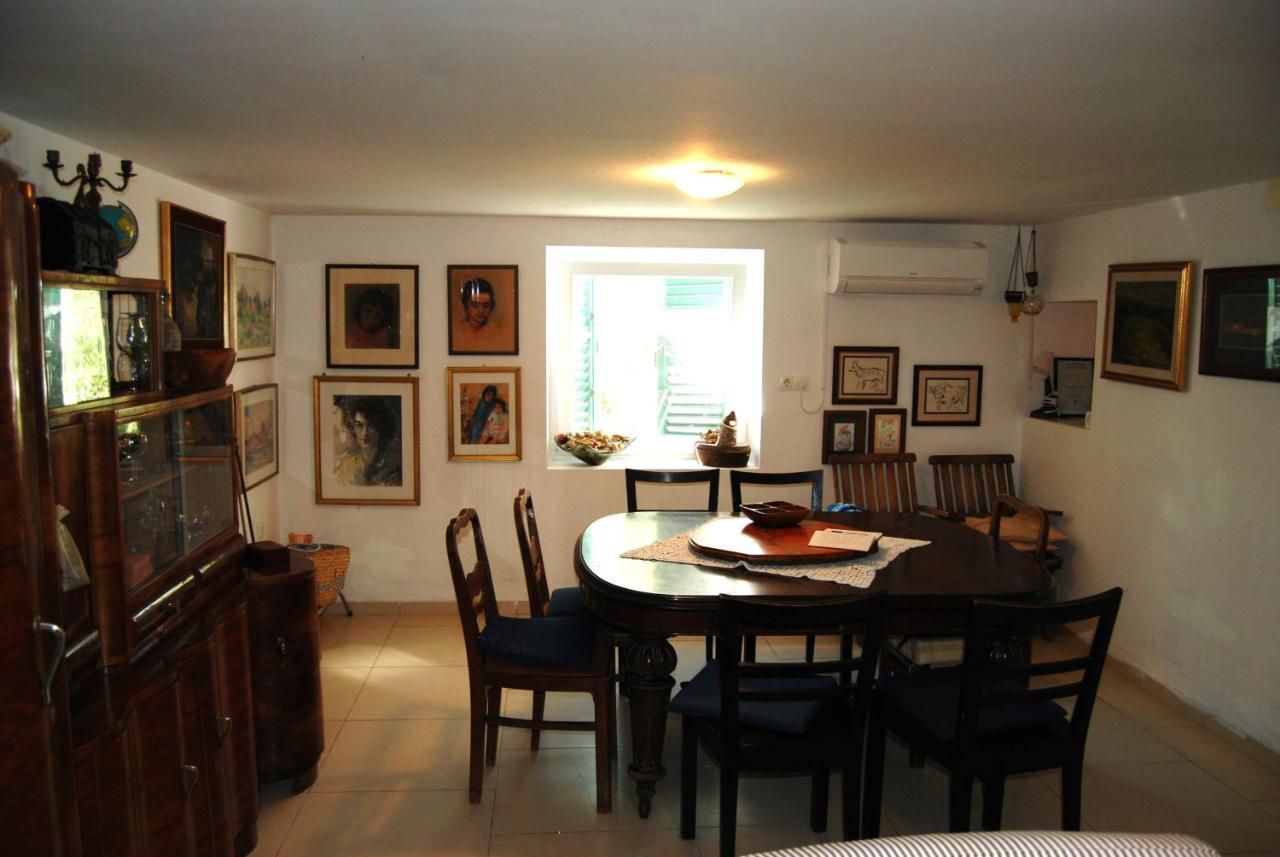 Rustic Holiday Home Miketa Lukoran Extérieur photo
